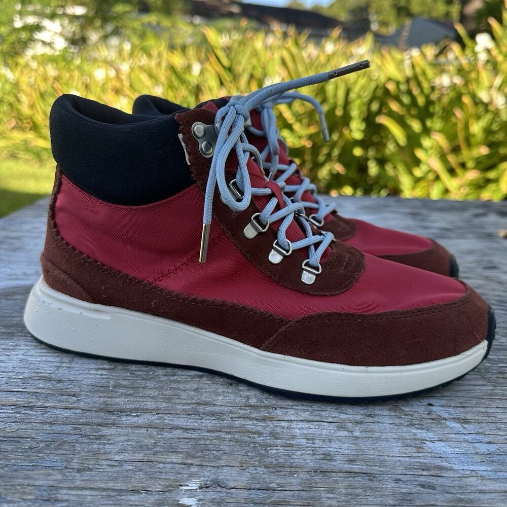 TOMS Cascada Waterproof Techy Nylon/Suede Boots - Women's 7.5 - Red Brown BP